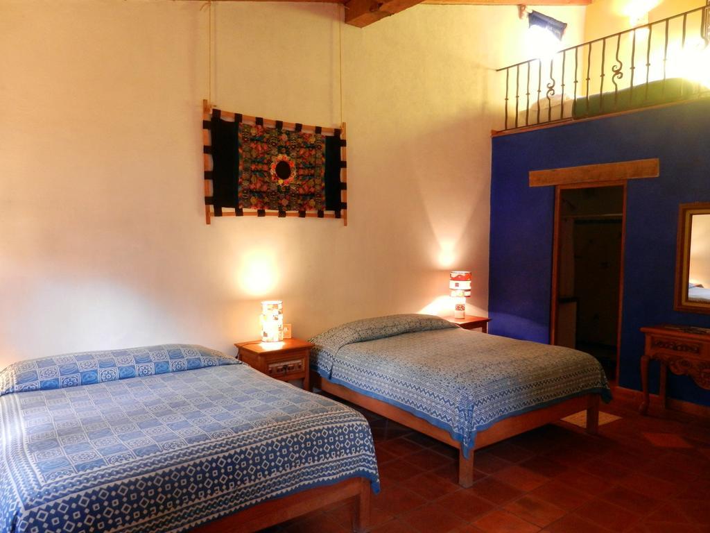 Posada Yolihuani Patzcuaro Exterior photo
